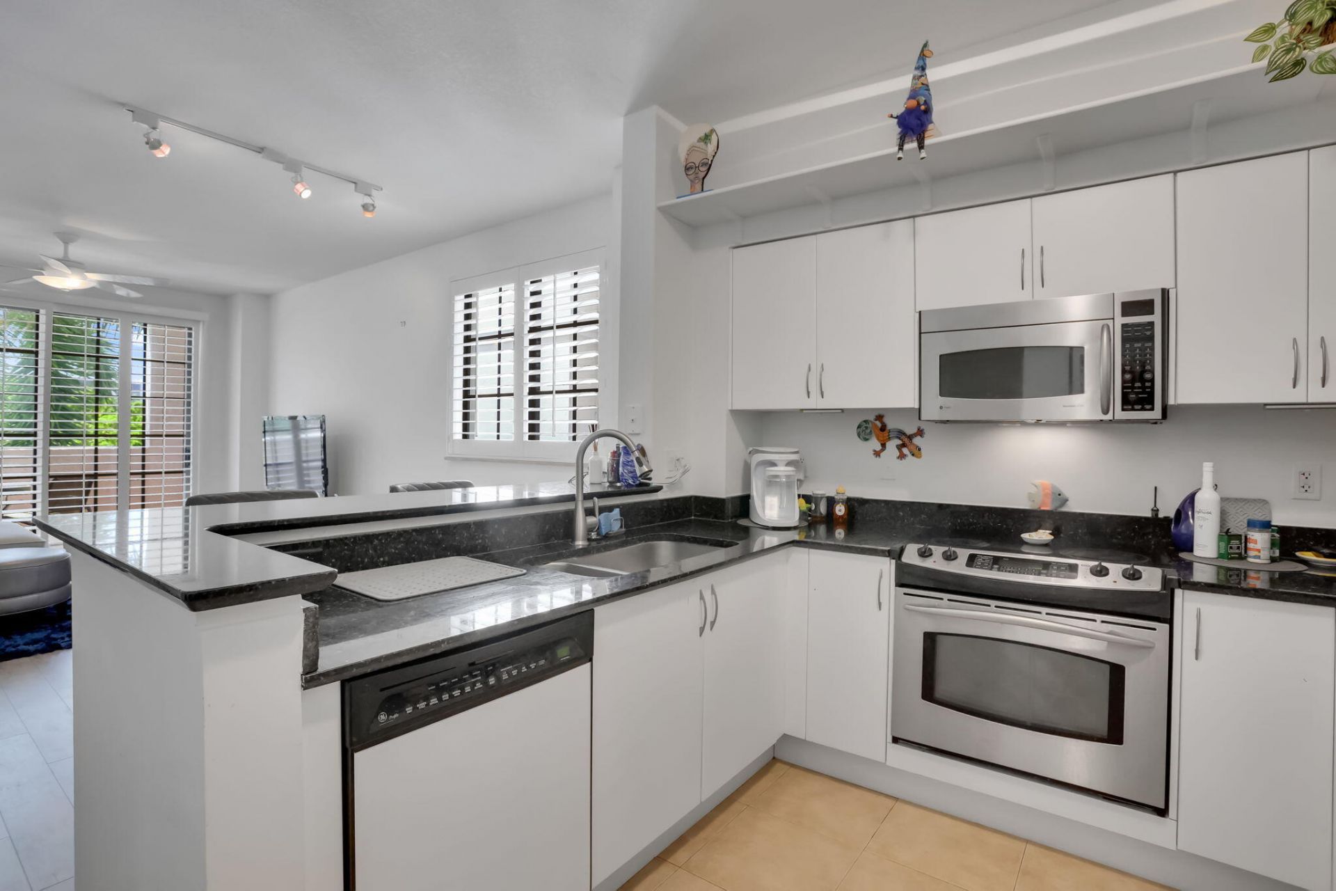 233 S Federal Highway, Unit 325, Boca Raton, FL 33432 Photo