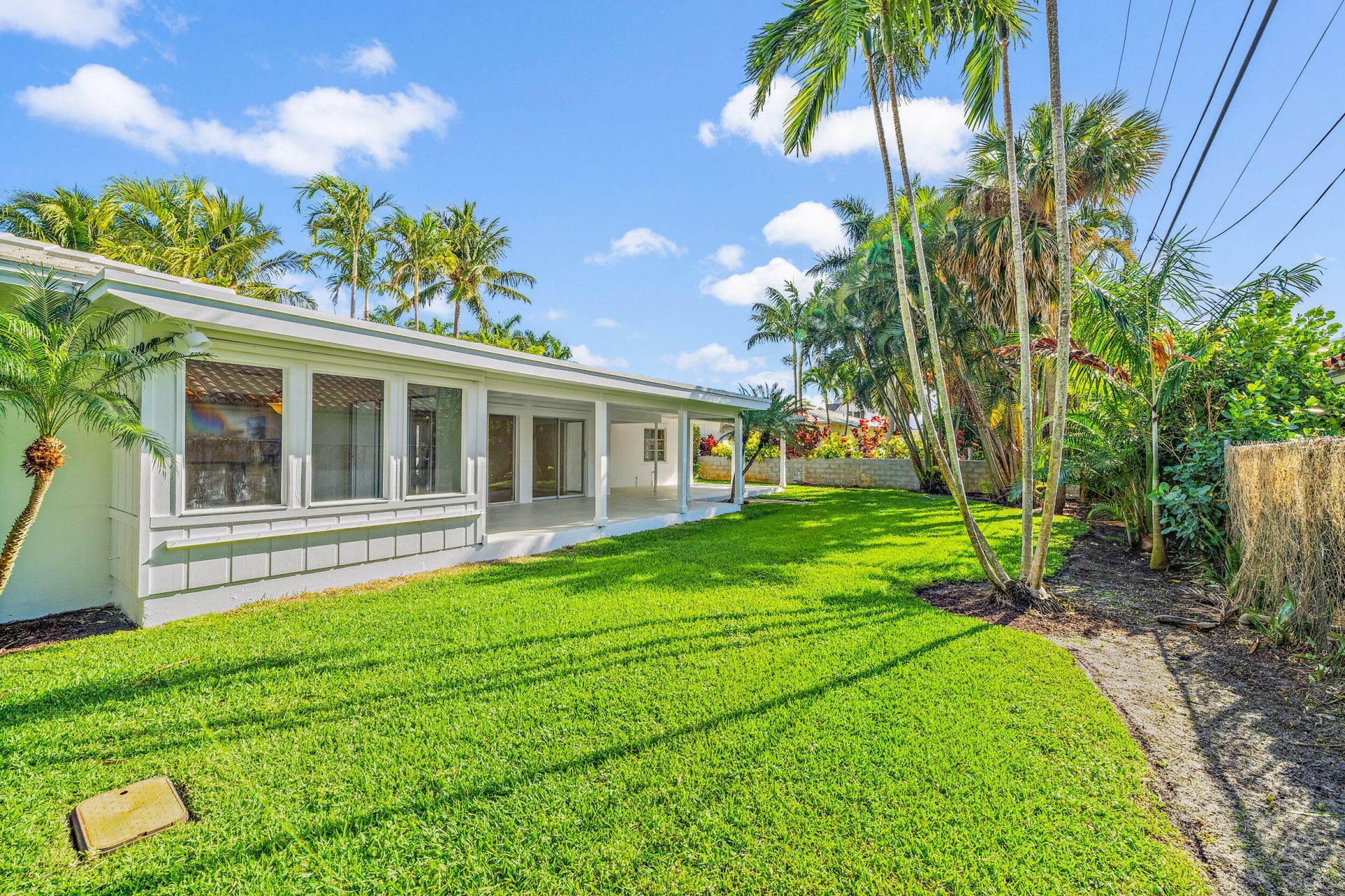 210 Russlyn Drive, West Palm Beach, FL 33405 Photo