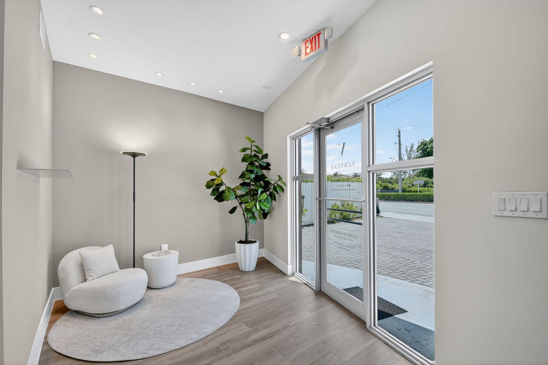 3705 N Federal Highway, Delray Beach, FL 33483 Photo