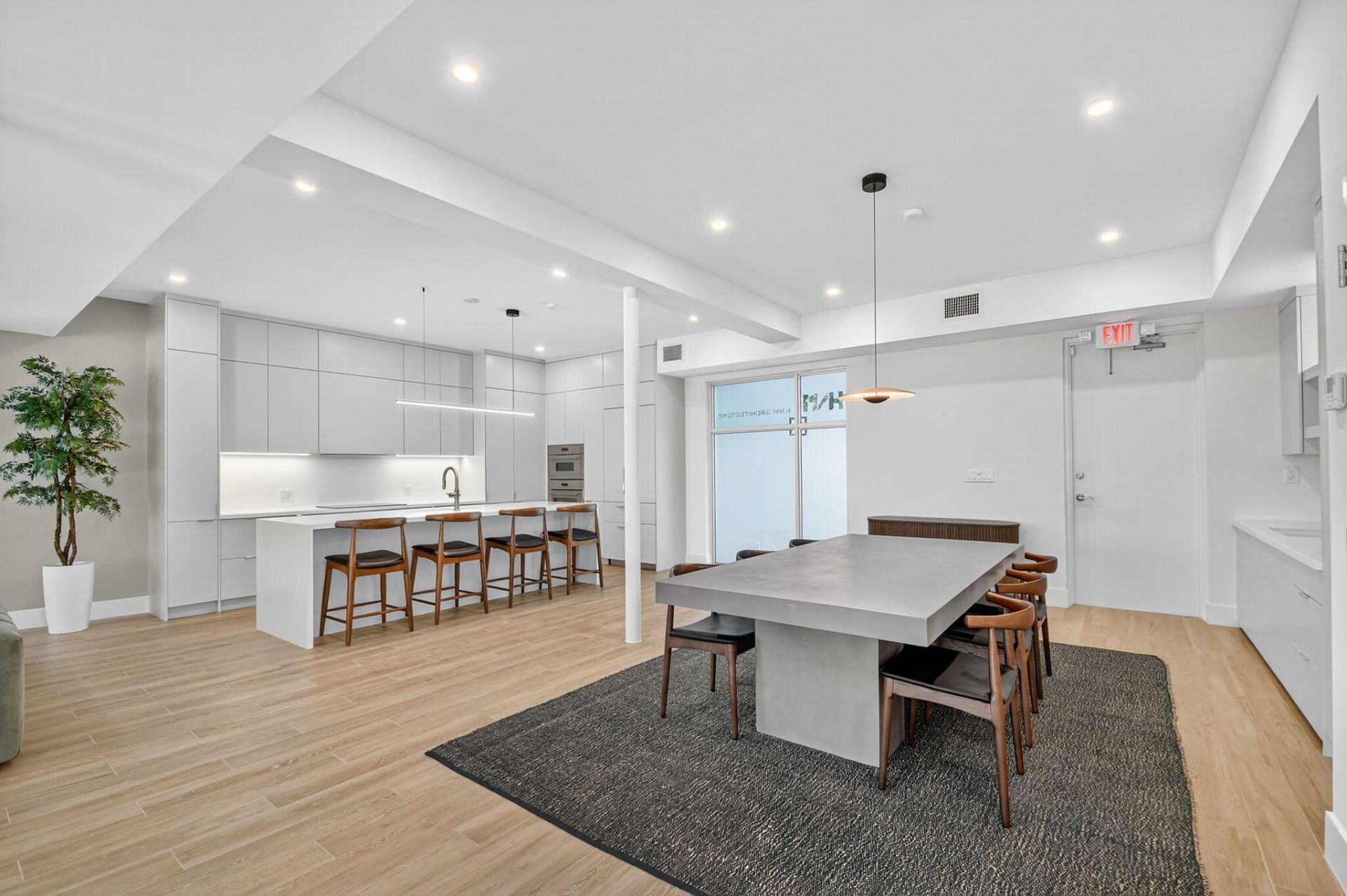 3705 N Federal Highway, Delray Beach, FL 33483 Photo
