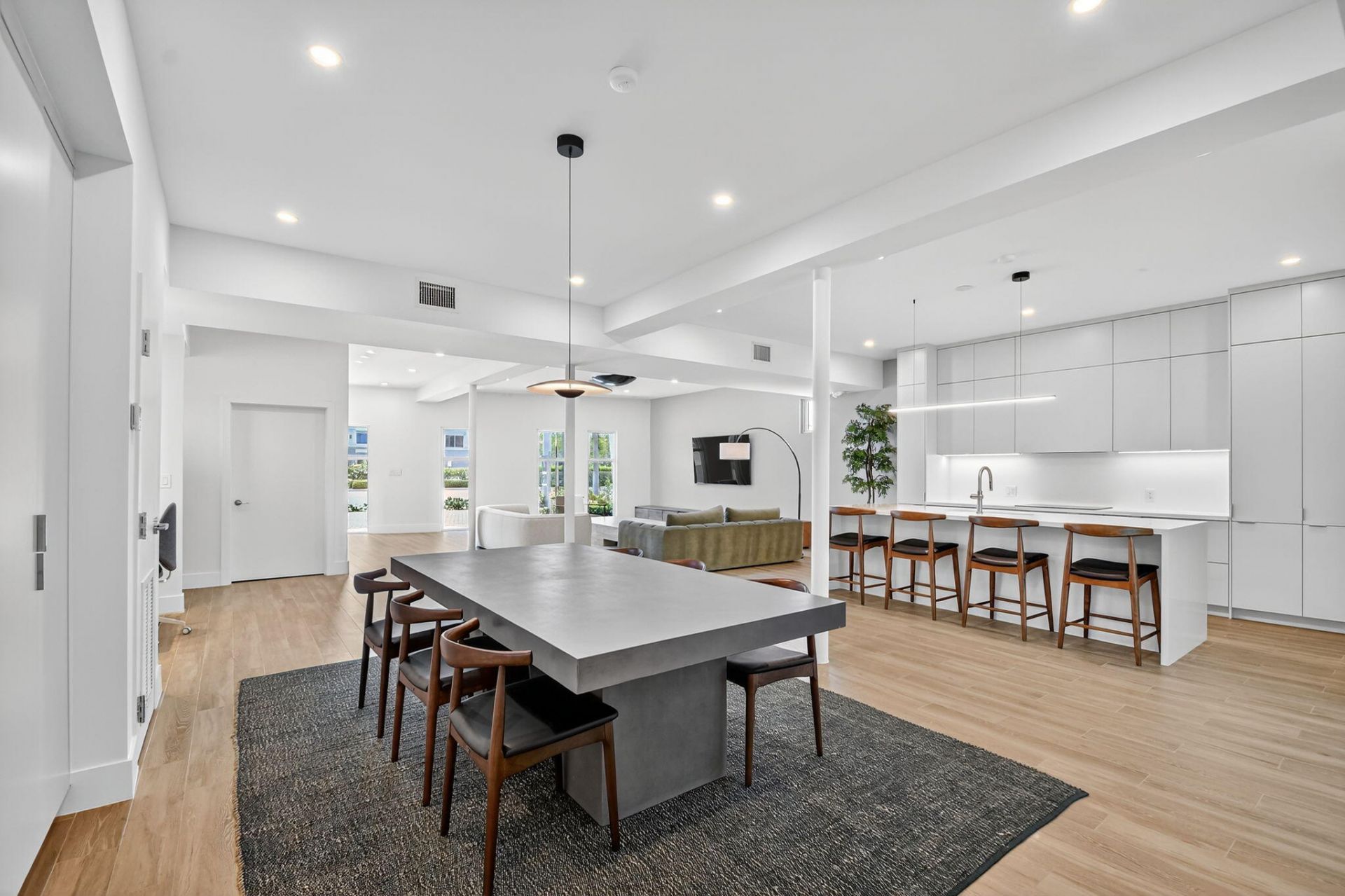 3705 N Federal Highway, Delray Beach, FL 33483 Photo