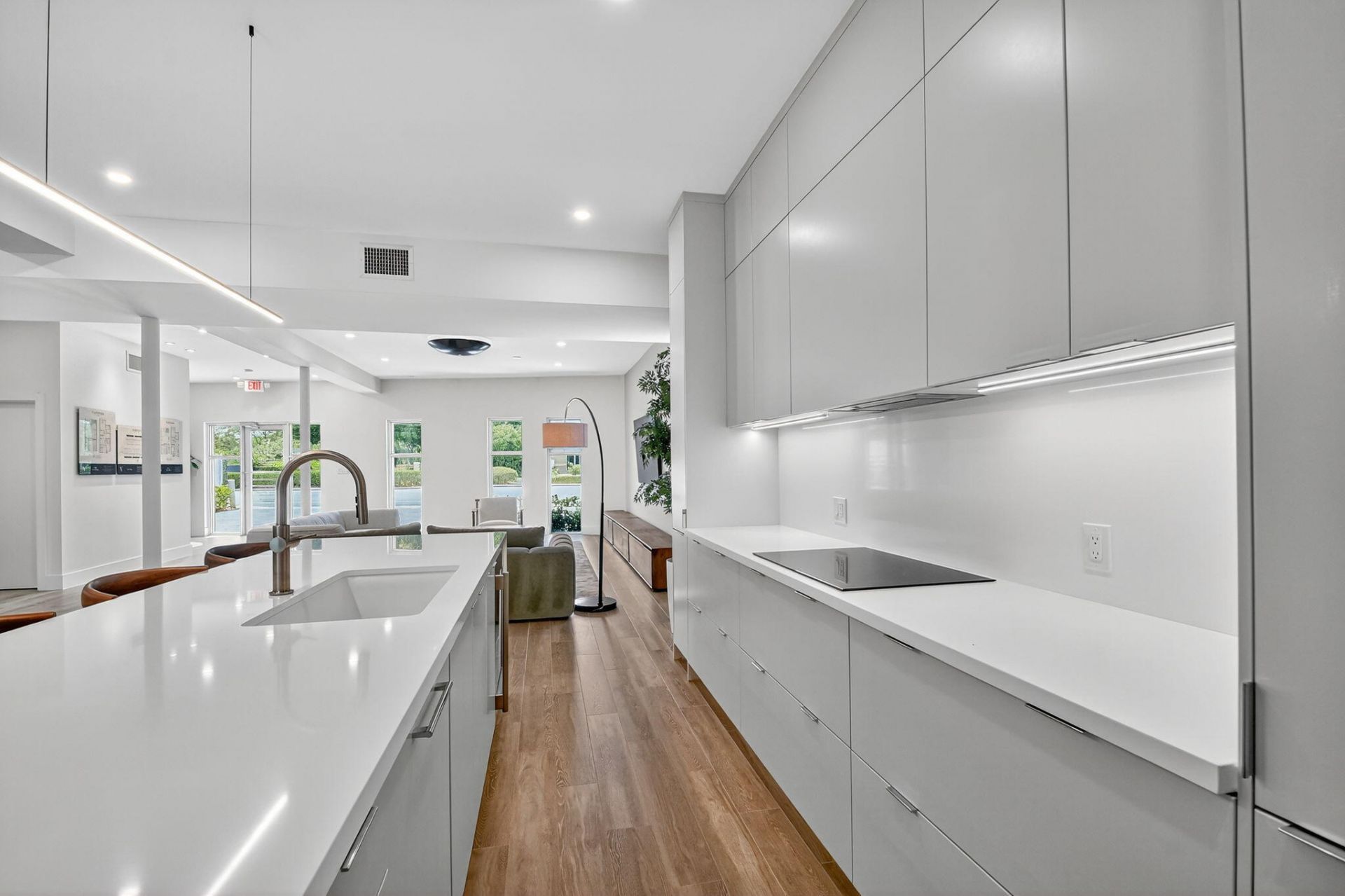 3705 N Federal Highway, Delray Beach, FL 33483 Photo