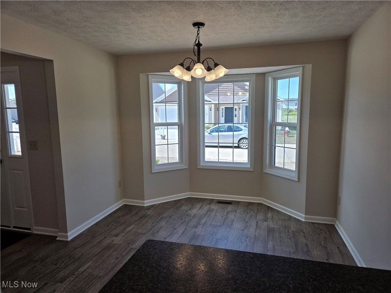 157 Stonecrest Trail, Elyria, OH 44035 Photo 4