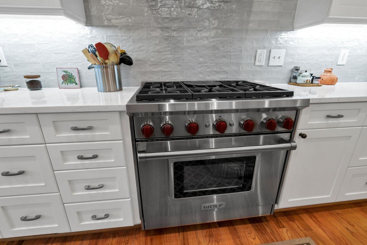 7805 Russell Creek Road Photo 21