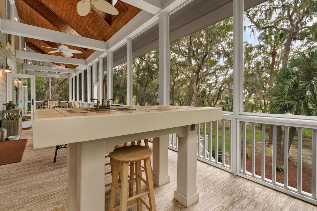 7805 Russell Creek Road Photo 24