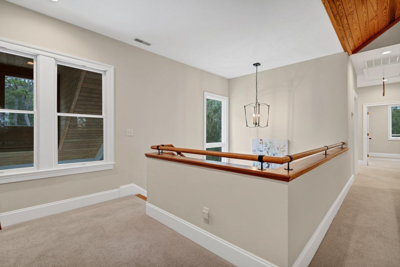 7805 Russell Creek Road Photo 33