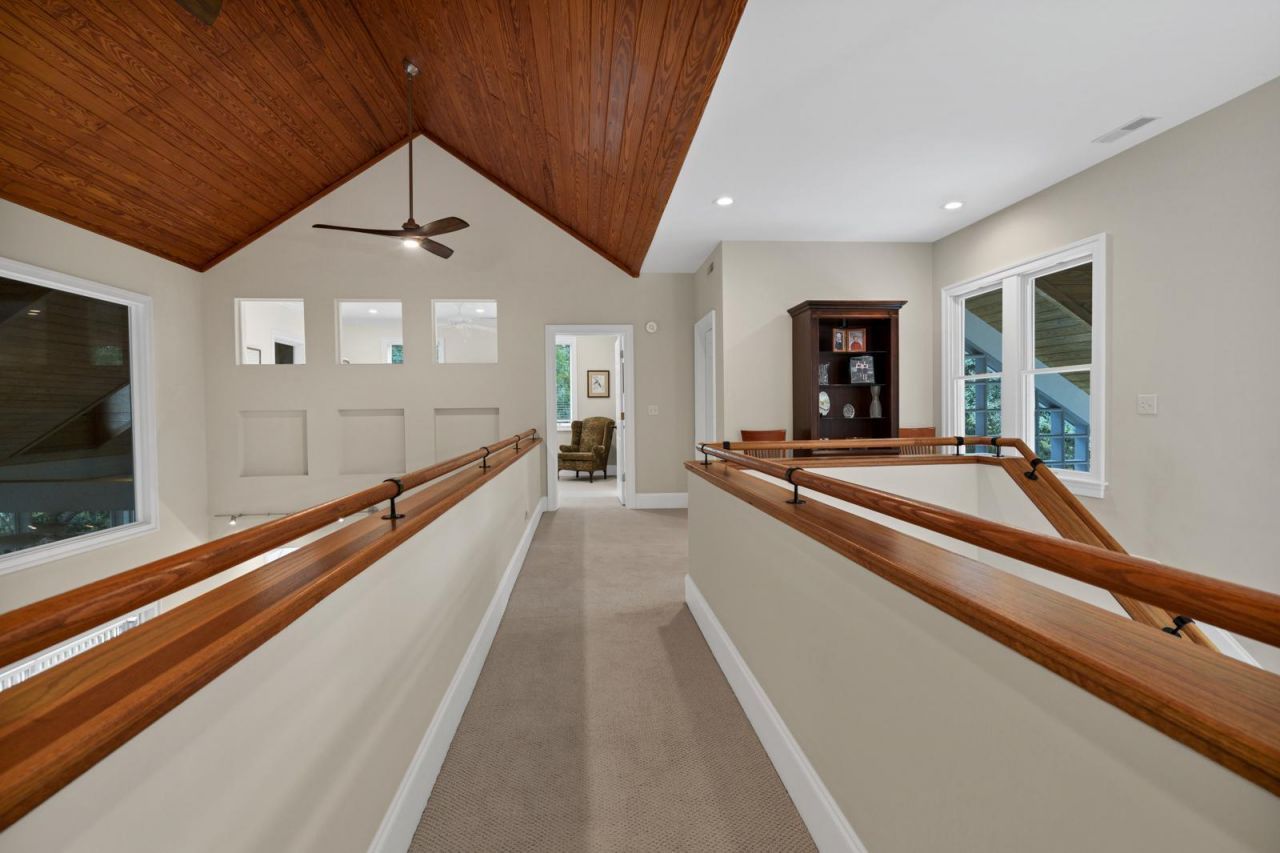 7805 Russell Creek Road Photo 37