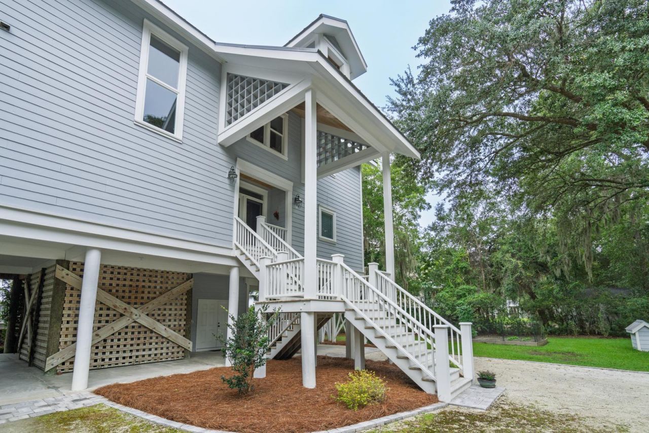 7805 Russell Creek Road Photo 46