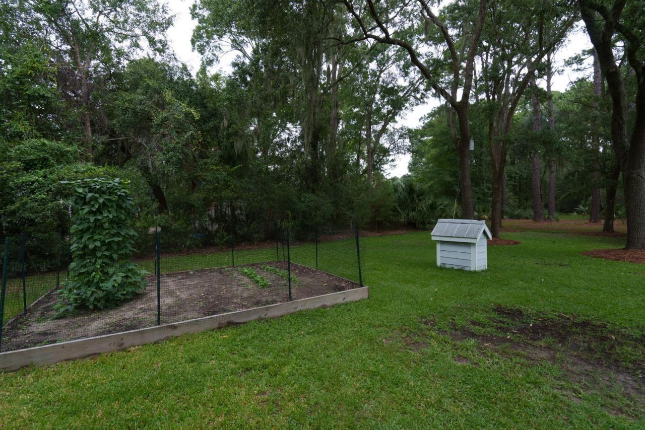 7805 Russell Creek Road Photo 48