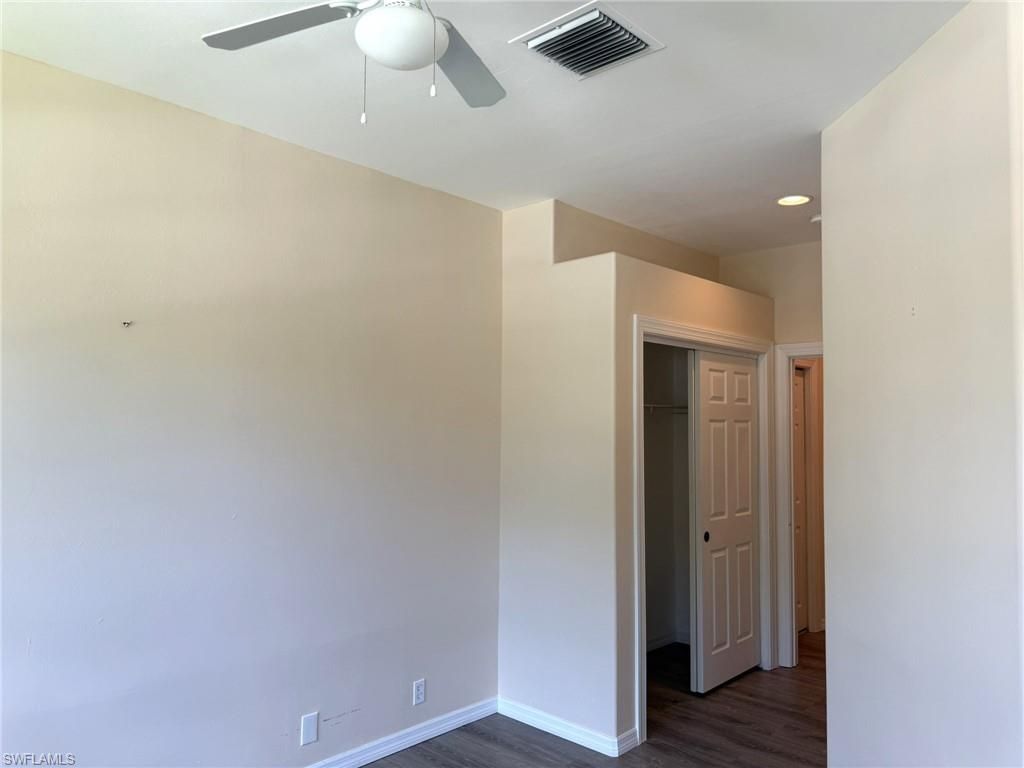 8853 Middlebrook Dr, Fort Myers, FL 33908 Photo