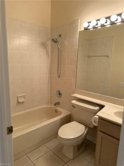 8853 Middlebrook Dr, Fort Myers, FL 33908 Photo