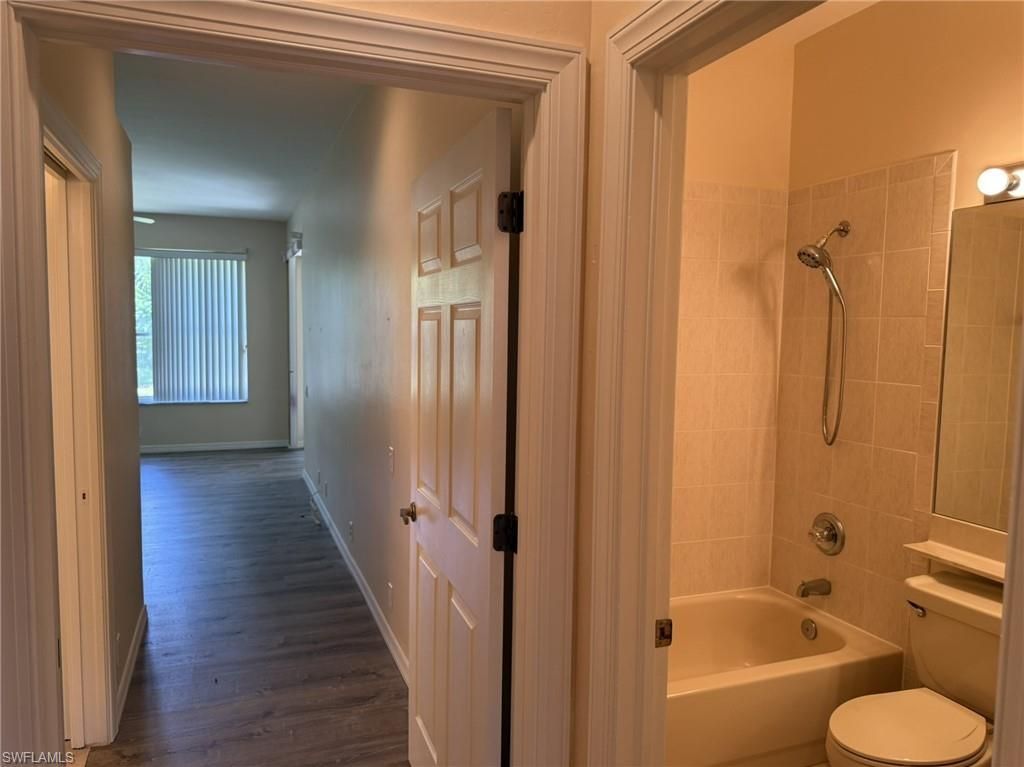 8853 Middlebrook Dr, Fort Myers, FL 33908 Photo