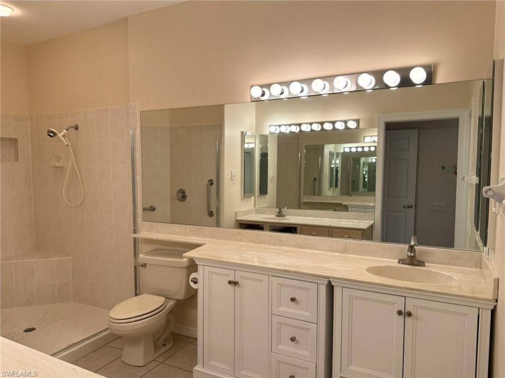 8853 Middlebrook Dr, Fort Myers, FL 33908 Photo