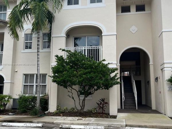 11401 NW 89th St, Unit 220, Doral, FL 33178