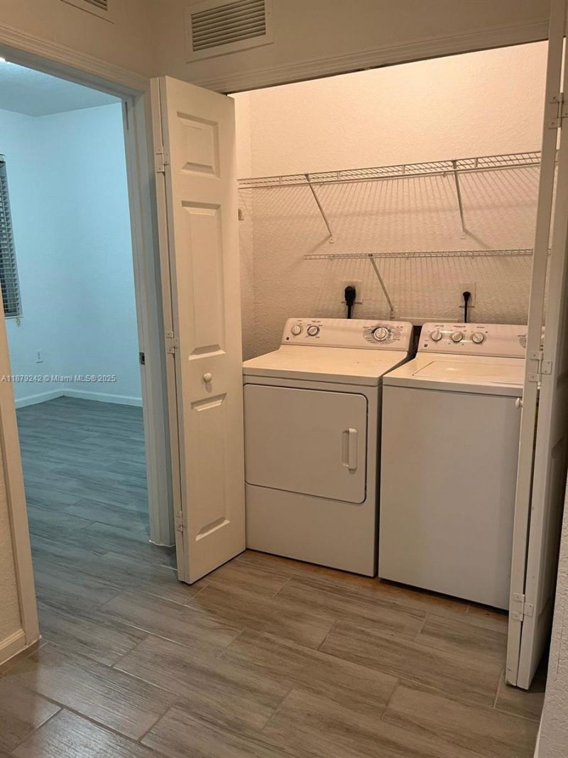 11401 NW 89th St, Unit 220, Doral, FL 33178 Photo