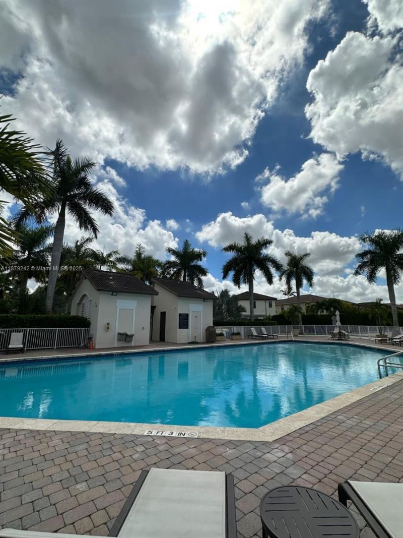 11401 NW 89th St, Unit 220, Doral, FL 33178 Photo