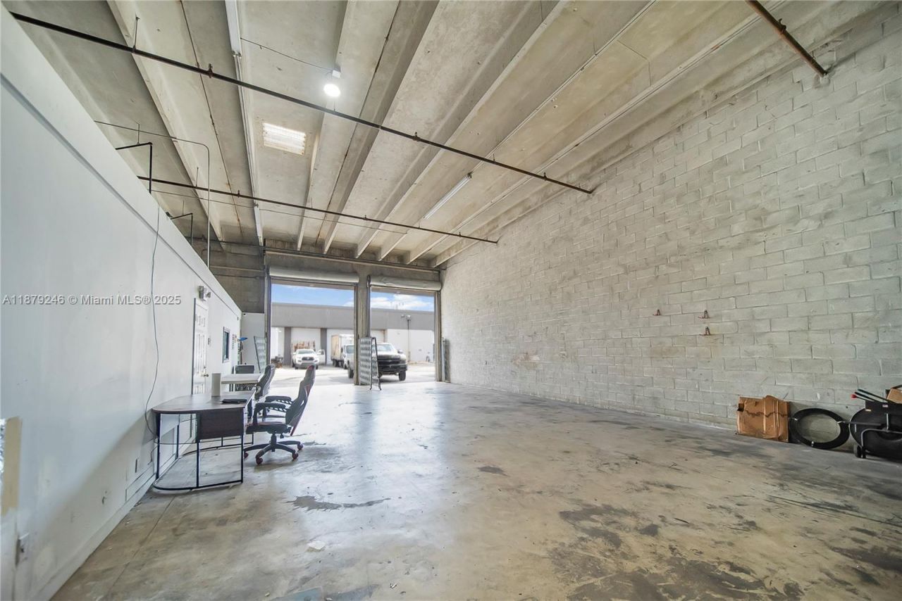 3018 NW 79th Ave, Unit 3018, Doral, FL 33122 Photo