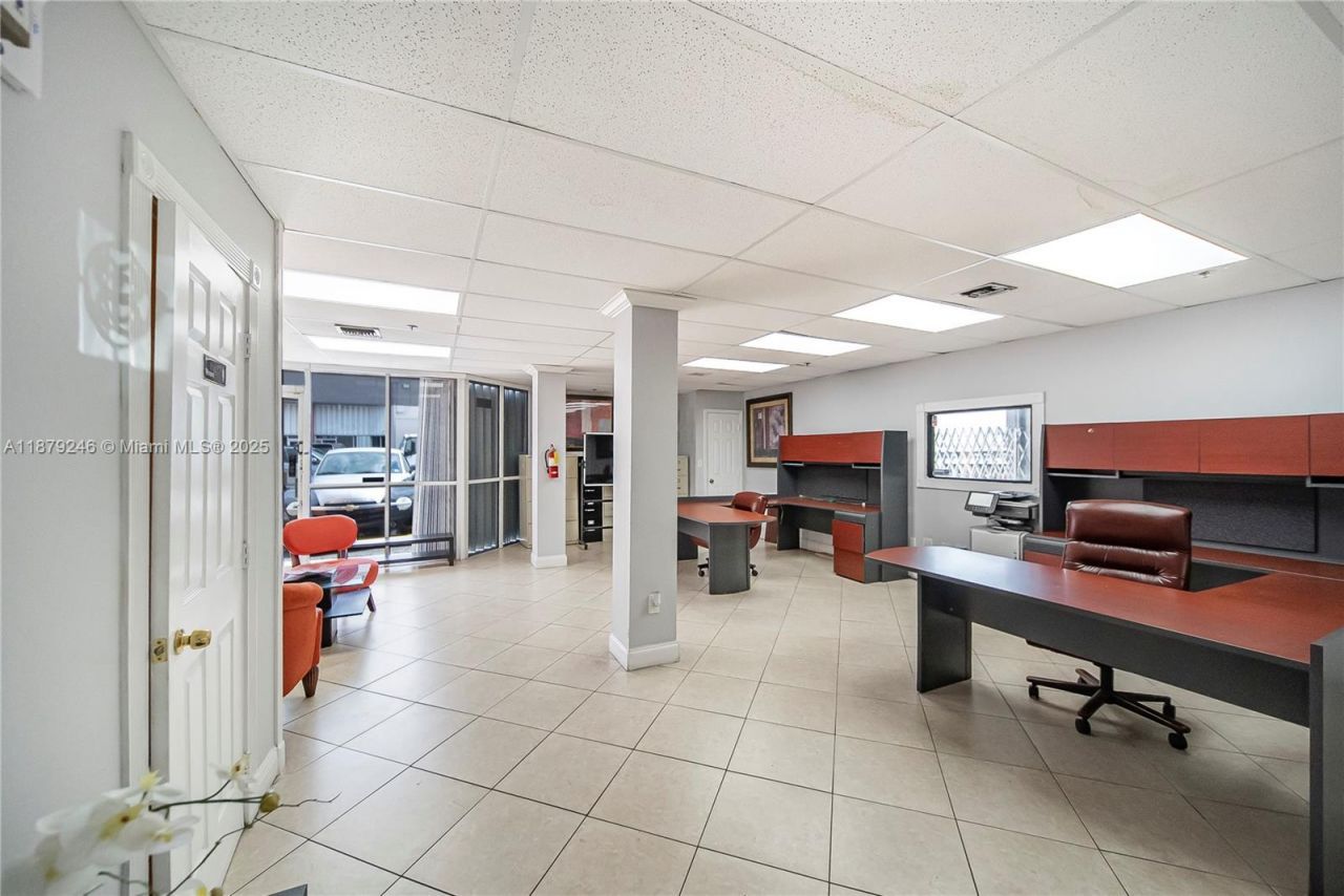 3018 NW 79th Ave, Unit 3018, Doral, FL 33122 Photo