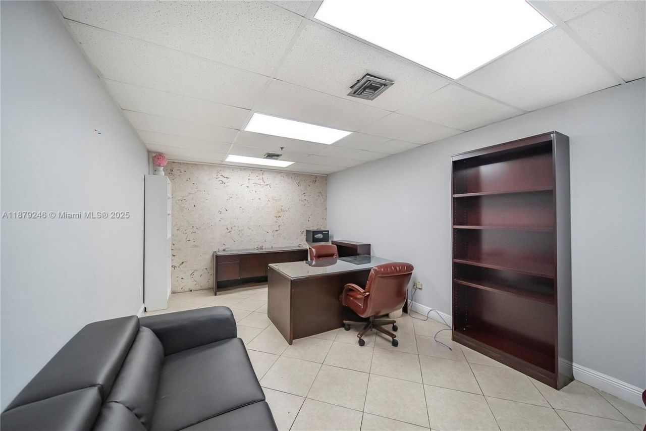 3018 NW 79th Ave, Unit 3018, Doral, FL 33122 Photo