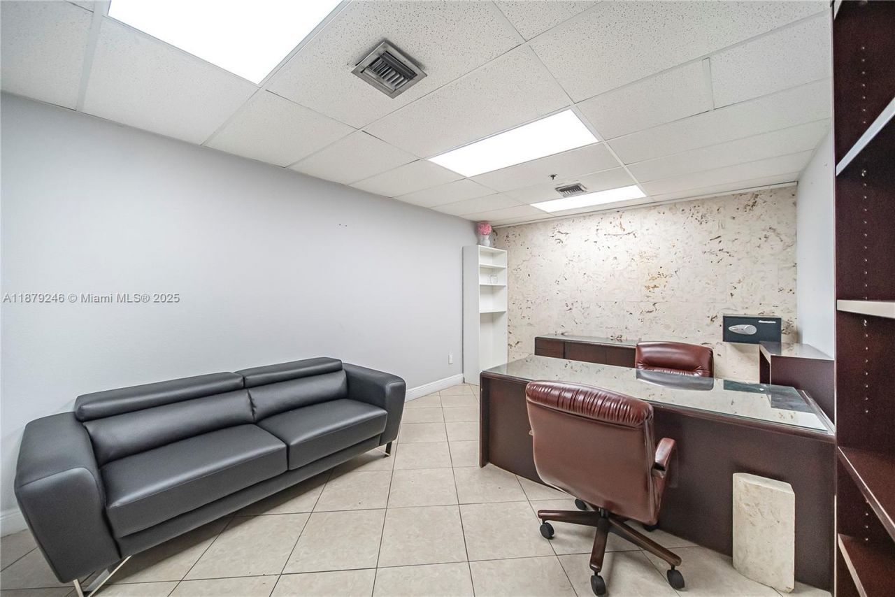 3018 NW 79th Ave, Unit 3018, Doral, FL 33122 Photo