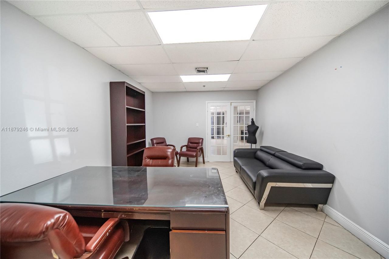 3018 NW 79th Ave, Unit 3018, Doral, FL 33122 Photo