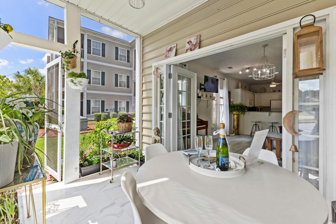 242 Sun Colony Blvd. Photo 23