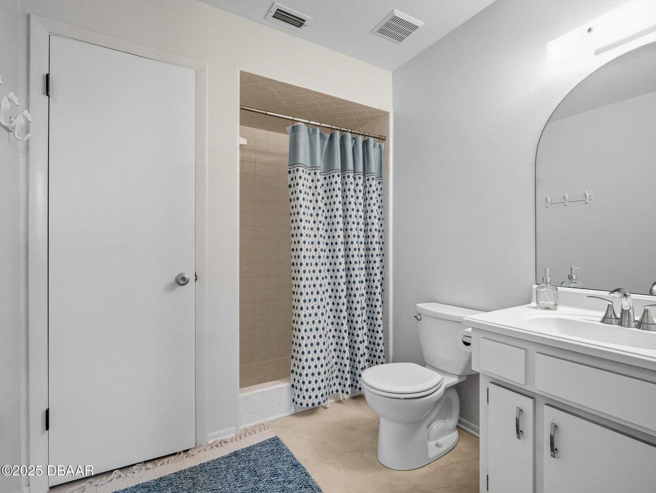 513 Ball Street, New Smyrna Beach, FL 32168 Photo