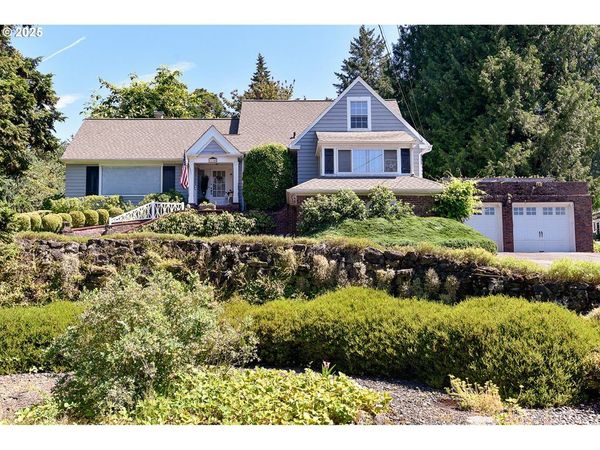 17300 SE OATFIELD RD, Milwaukie, OR 97267