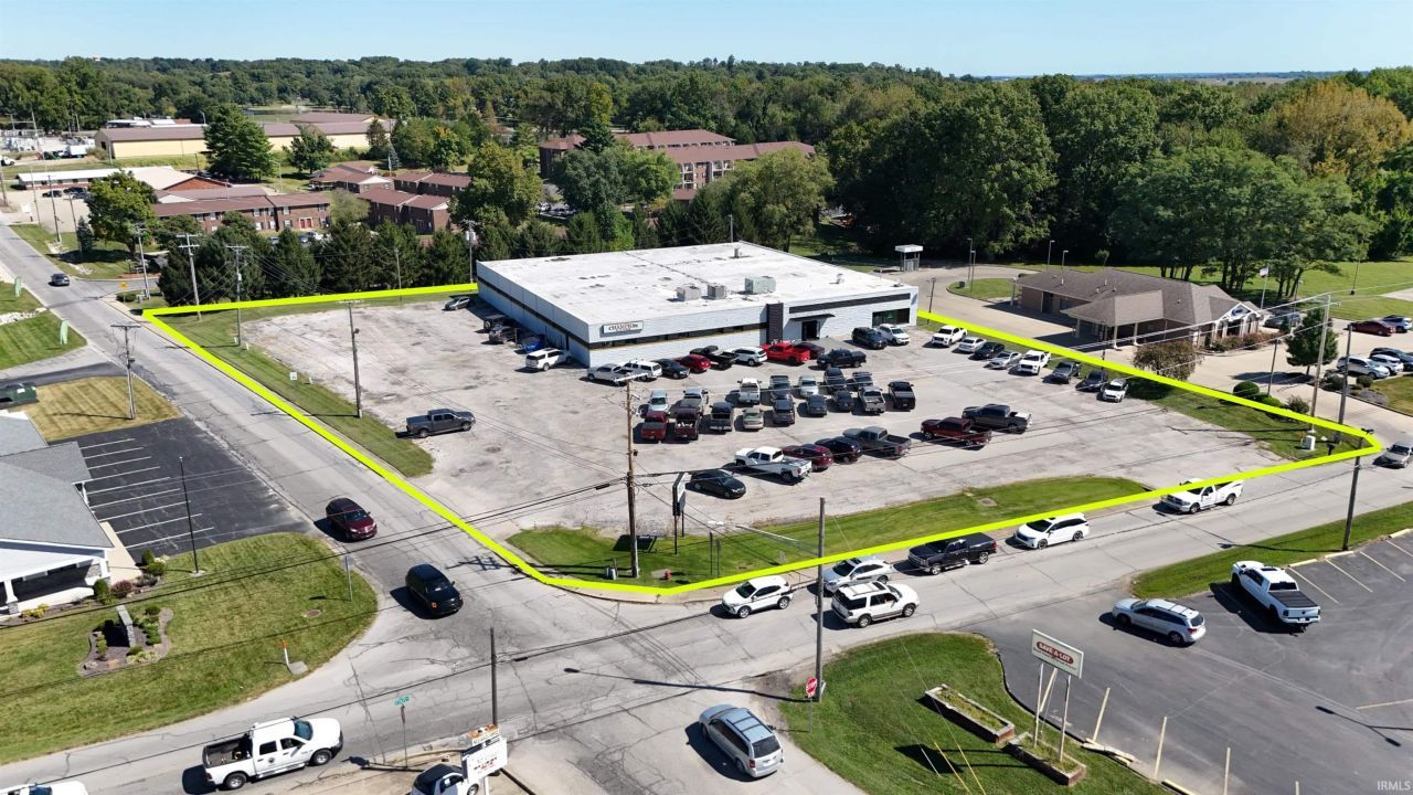 2100 State Street, Washington, IN 47501 Main Photo