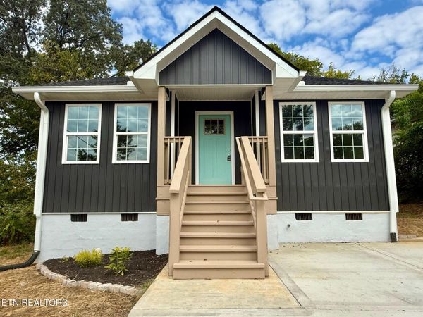 156 Old State Rd, Knoxville, TN 37914