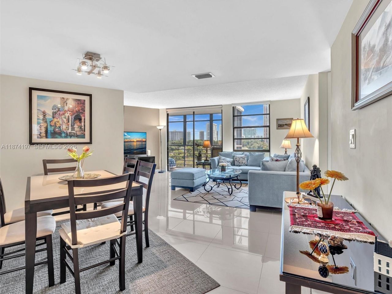 20400 W Country Club Dr, Unit 605, Aventura, FL 33180 Photo