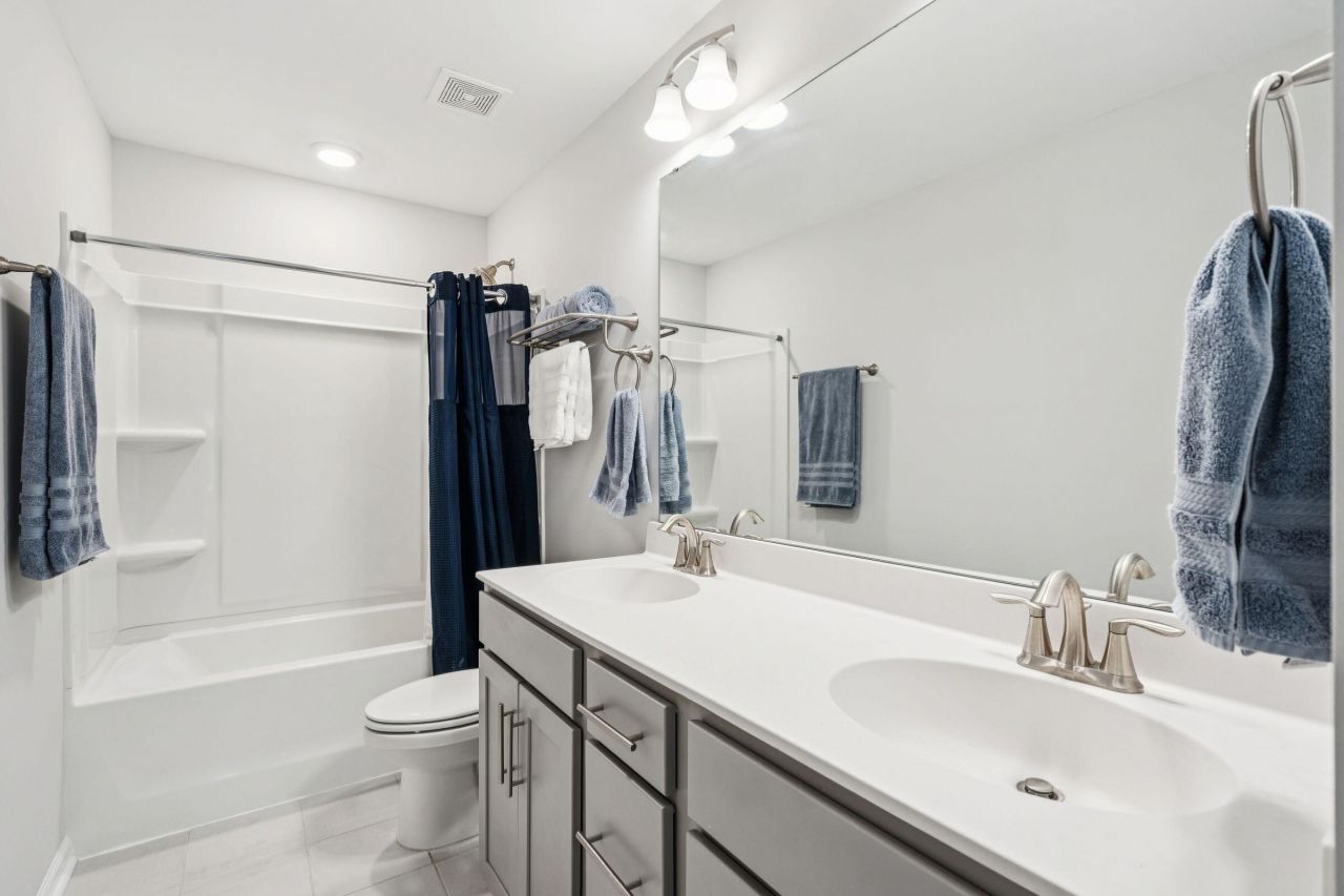 8809 Citronella Way Photo 16