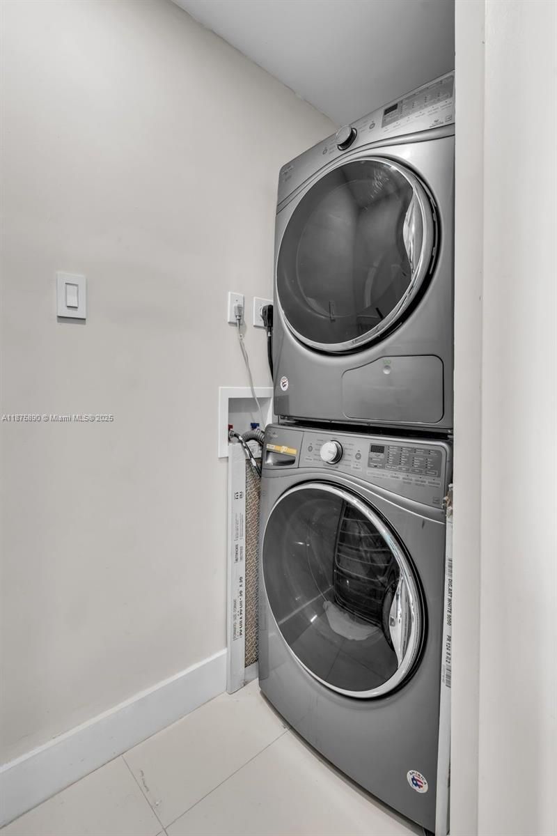 900 Biscayne Blvd, Unit 1707, Miami, FL 33132 Photo