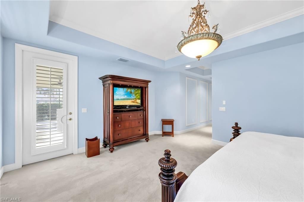 545 Avellino Isles Cir, Unit 102, Naples, FL 34119 Photo