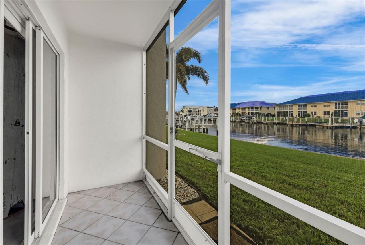 311 Garvin Street, Unit 205A, Punta Gorda, FL 33950 Photo
