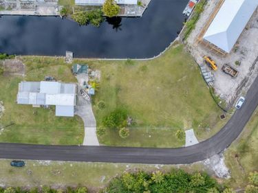 4203 HOLLIS AVENUE, PORT CHARLOTTE, FL 33953