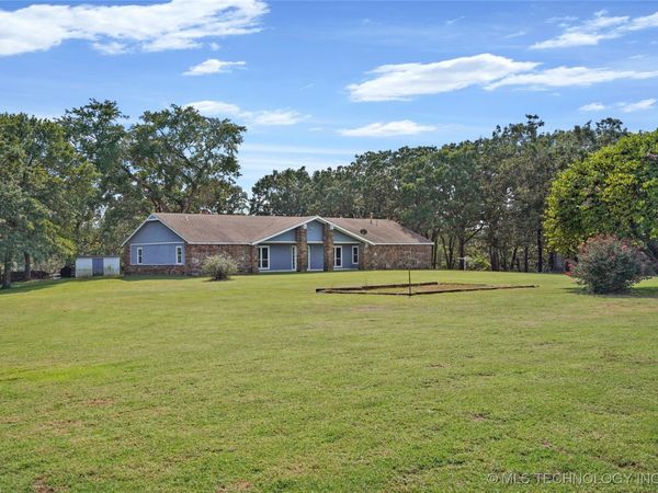 27208 E 41st Street S, Broken Arrow, OK 74014