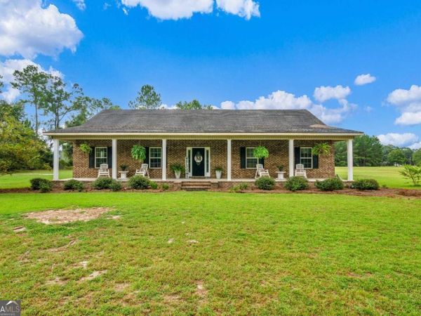 1821 Kellers Road, Blackshear, GA 31516