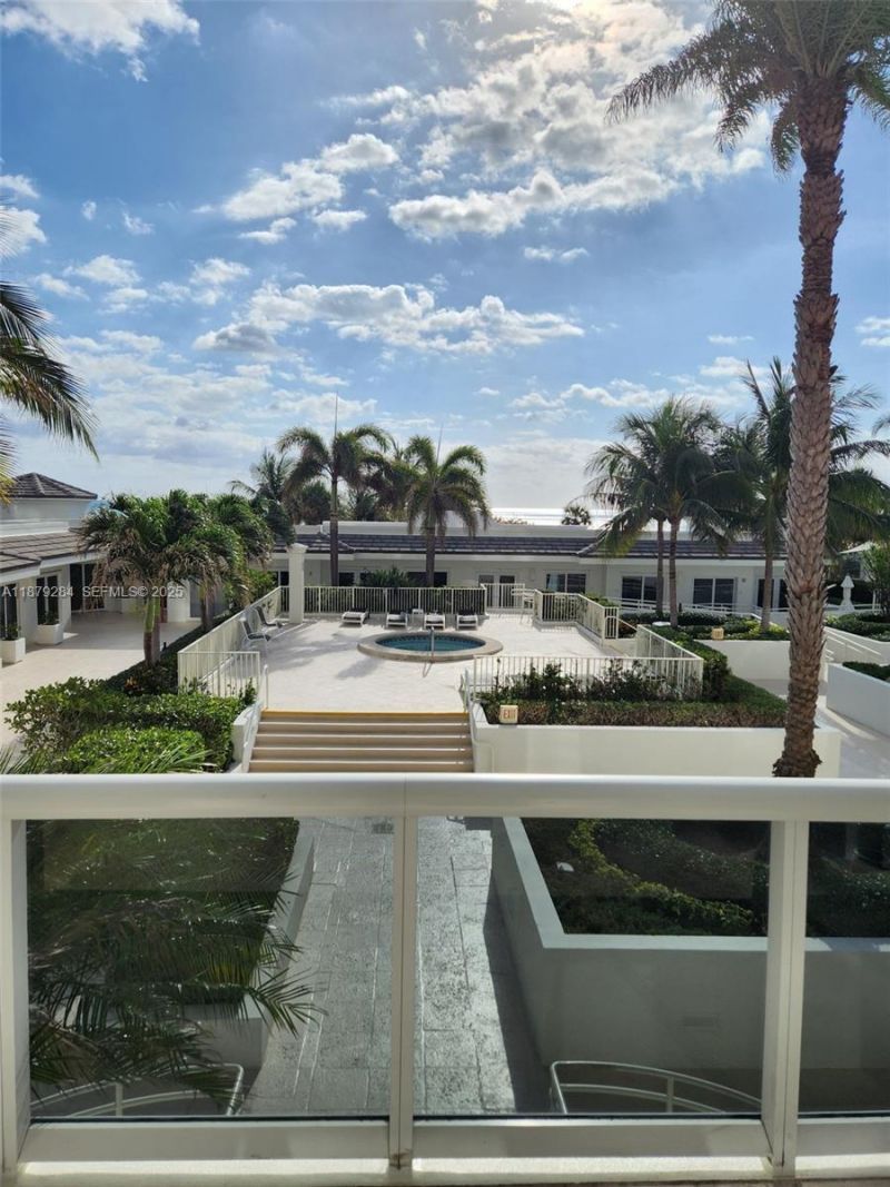 4779 Collins Ave, Unit 1804 STRG, Miami Beach, FL 33140 Photo