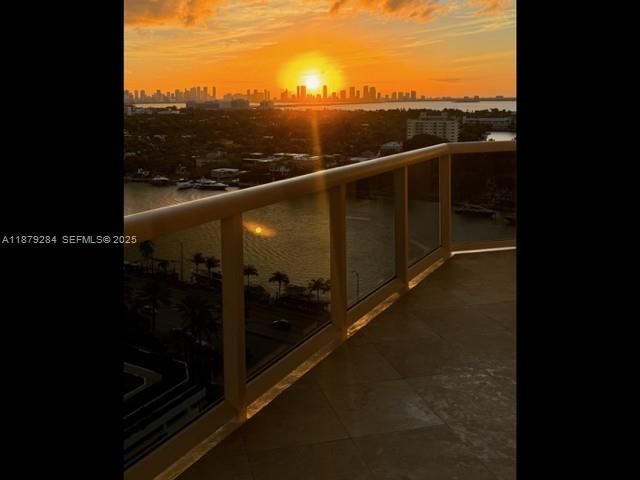 4779 Collins Ave, Unit 1804 STRG, Miami Beach, FL 33140 Photo