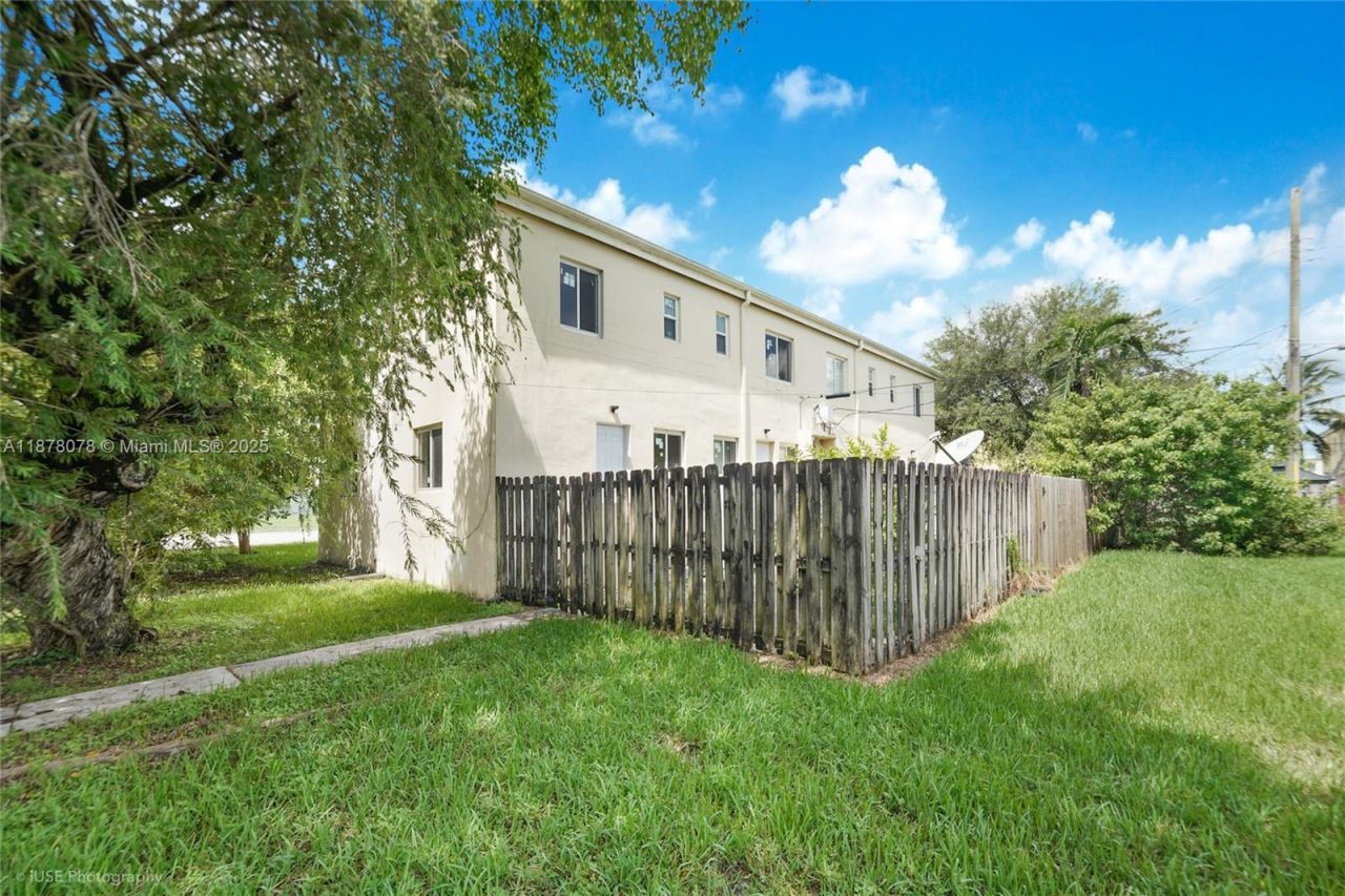 8301 NW 5th Ave, Unit 8301, Miami, FL 33150 Photo