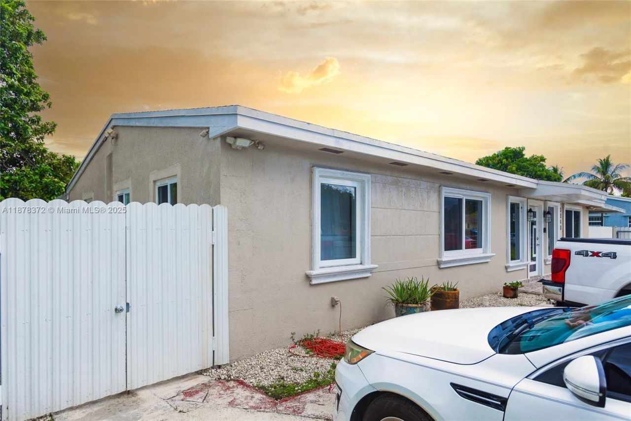 3340 NW 179th St, Miami Gardens, FL 33056 Photo