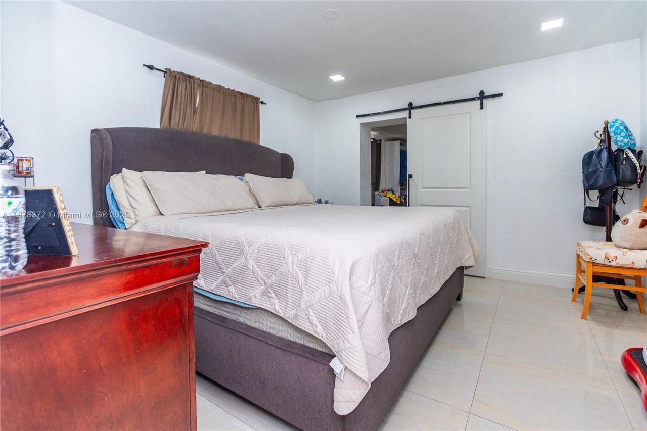 3340 NW 179th St, Miami Gardens, FL 33056 Photo