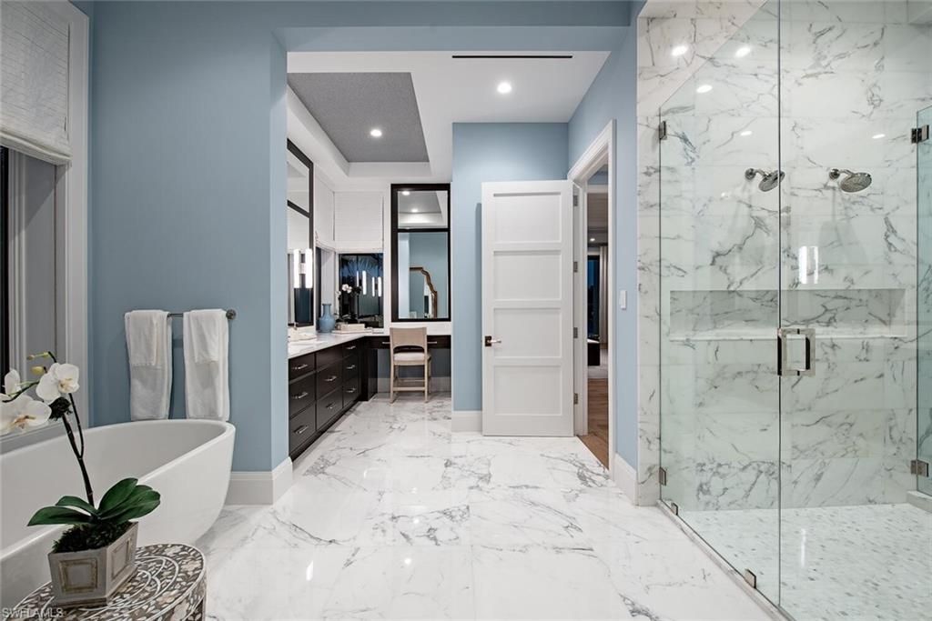 3163 Gin Ln, Naples, FL 34102 Photo