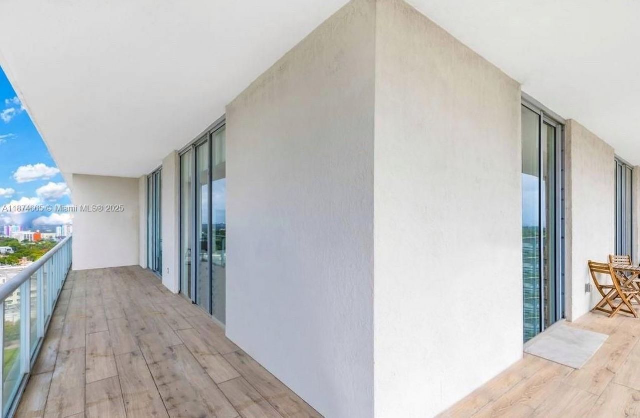 3470 E Coast Ave, Unit H1711, Miami, FL 33137 Photo
