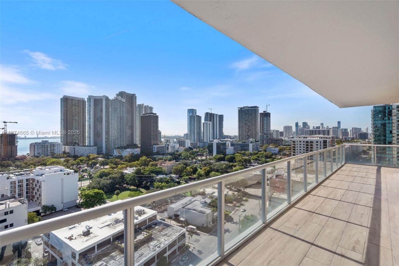 3470 E Coast Ave, Unit H1711, Miami, FL 33137 Photo