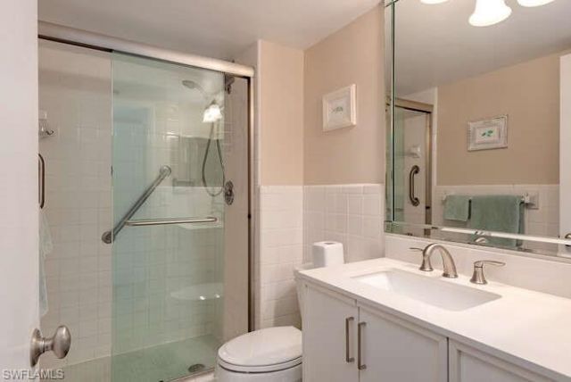 1300 Gulf Shore Blvd N, Unit 505, Naples, FL 34102 Photo