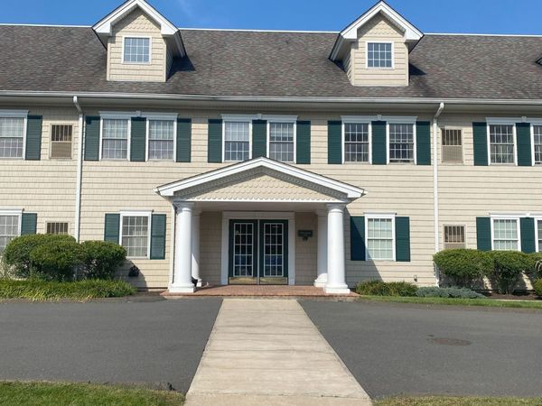 380 Main, Unit 3, Wallingford, CT 06492