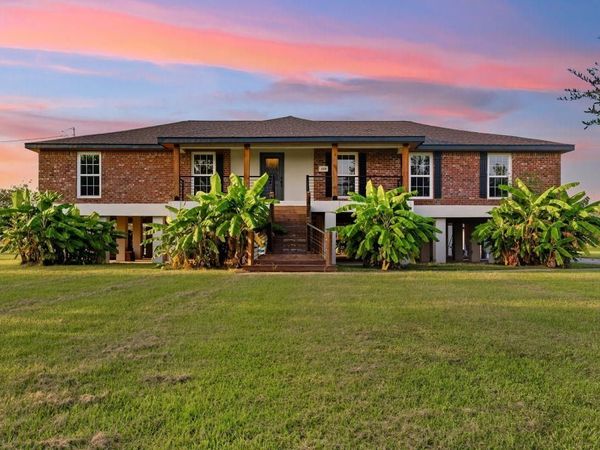 119 Country Lane, Lake Charles, LA 70607