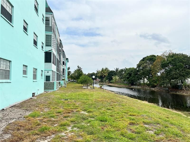 4141 NW 44th Avenue, Unit 116, Lauderdale Lakes, FL 33319 Photo